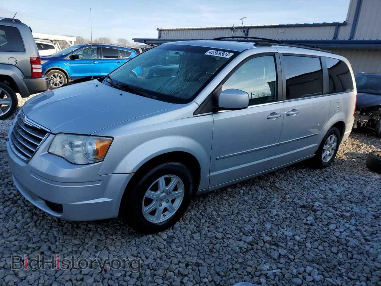 Photo 2A4RR5D11AR412894 - CHRYSLER MINIVAN 2010