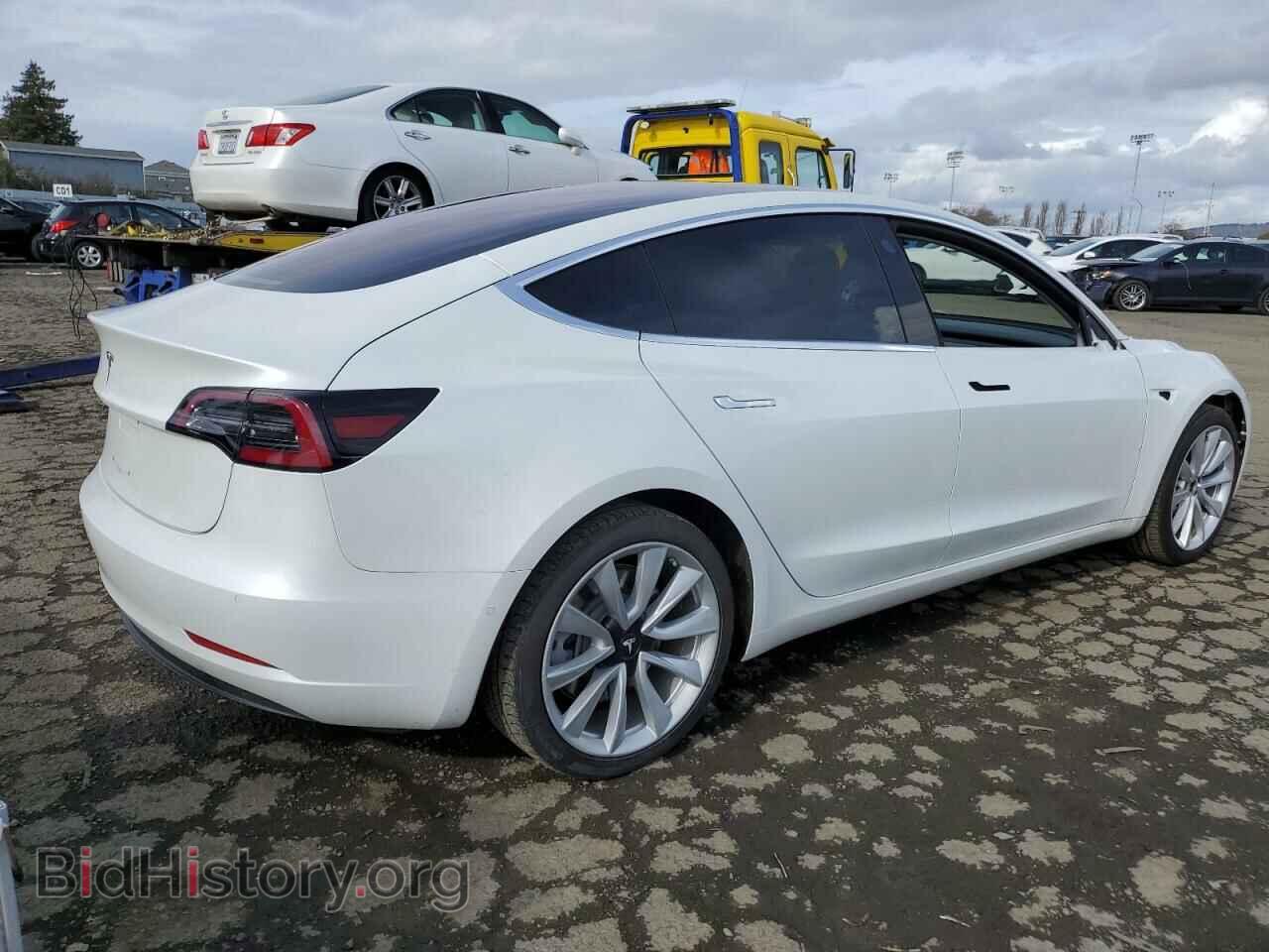 2018 TESLA MODEL 3 - VIN: 5YJ3E1EA2JF164827 - Фото 3