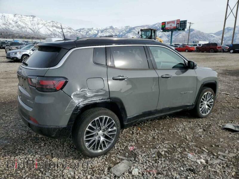 2022 Jeep COMPASS (VIN 3C4NJDCB8NT197436) — photo 3 of 12