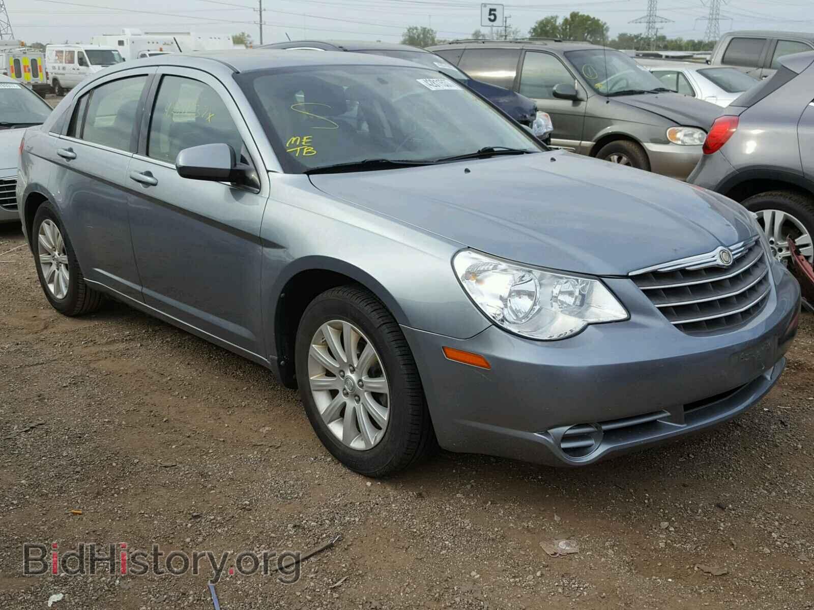 Photo 1C3CC5FB2AN211686 - CHRYSLER SEBRING 2010