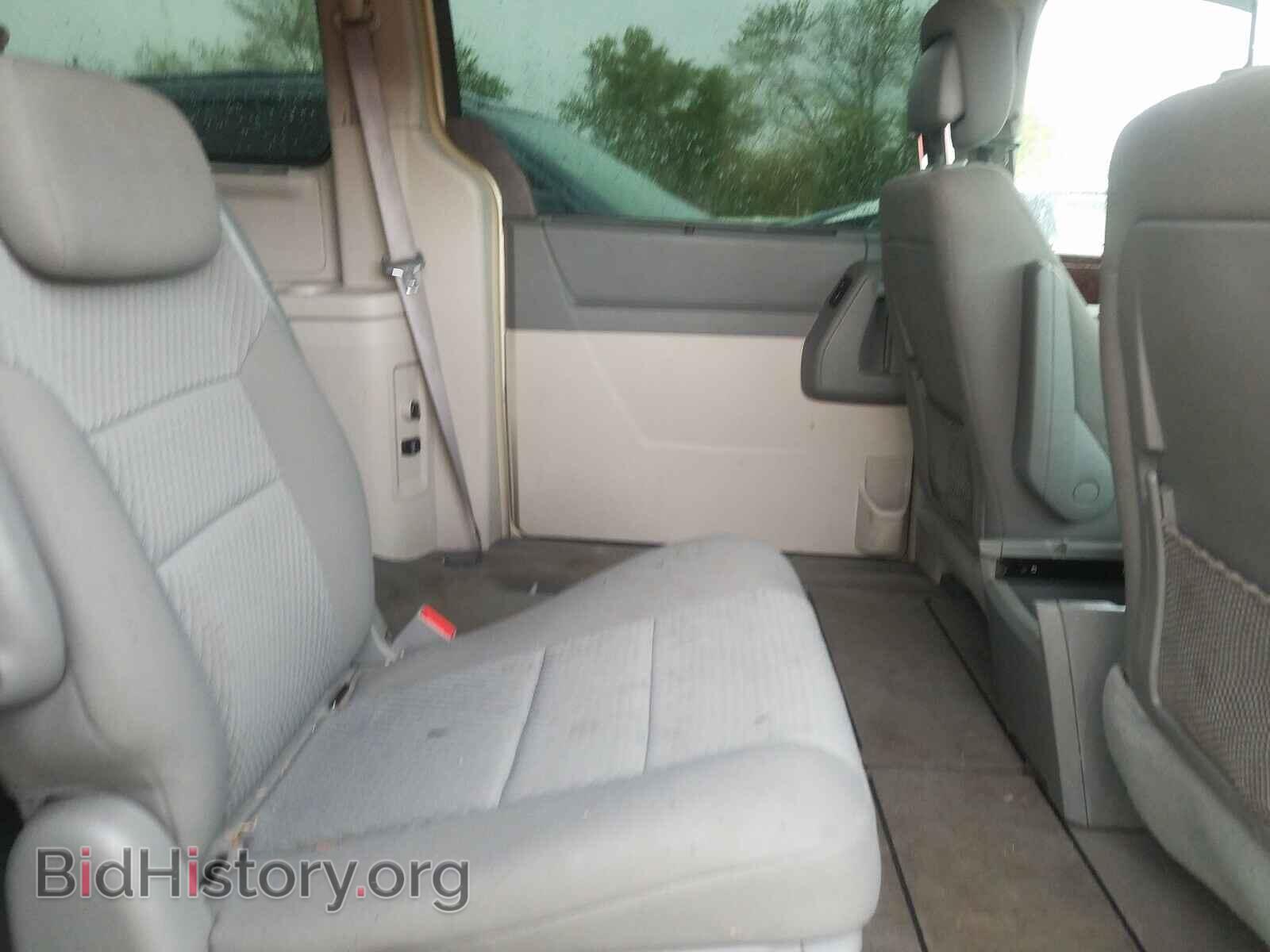2010 CHRYSLER MINIVAN - VIN: 2A4RR5D12AR442616 - Photo 6