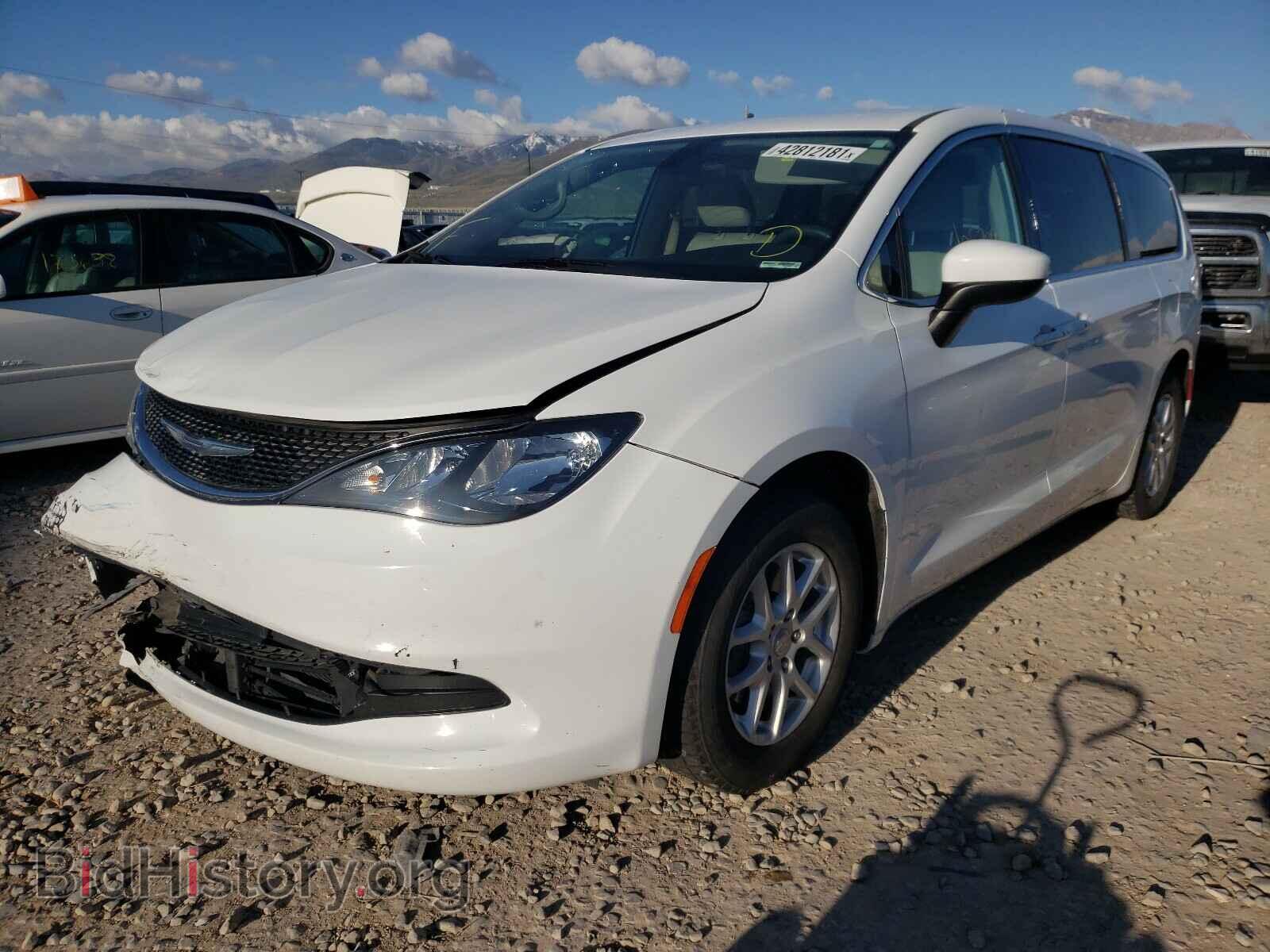 2017 CHRYSLER PACIFICA - VIN: 2C4RC1DG9HR577929 - Photo 2