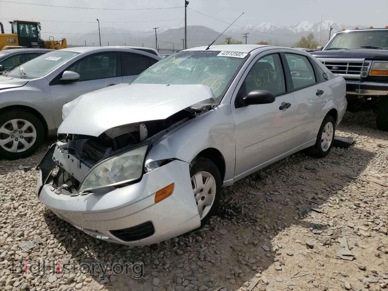 2007 FORD FOCUS - VIN: 1FAFP34N07W188514 - Фото 2