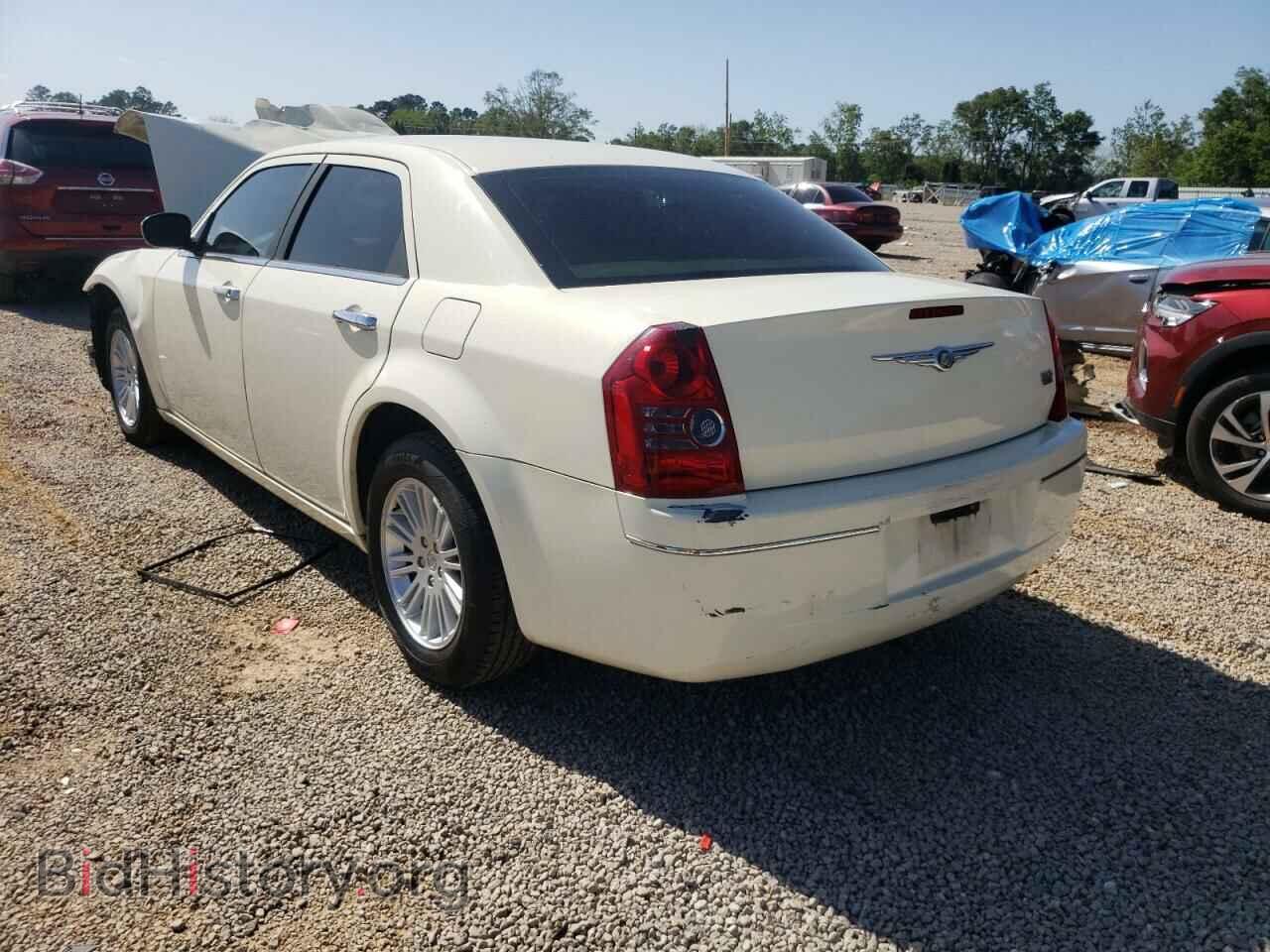 2010 CHRYSLER 300 - VIN: 2C3CA4CD6AH224472 - Фото 3