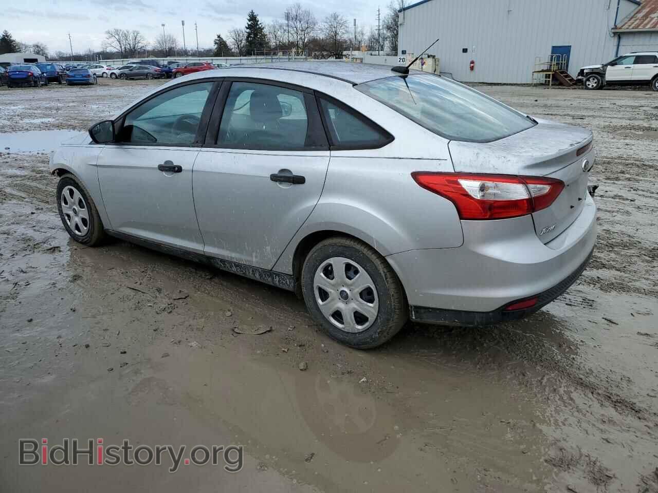2013 FORD FOCUS - VIN: 1FADP3E22DL380249 - Фото 2