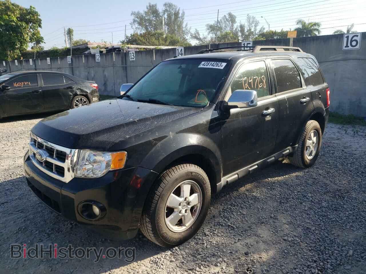 Photo 1FMCU0D75BKC50541 - FORD ESCAPE 2011