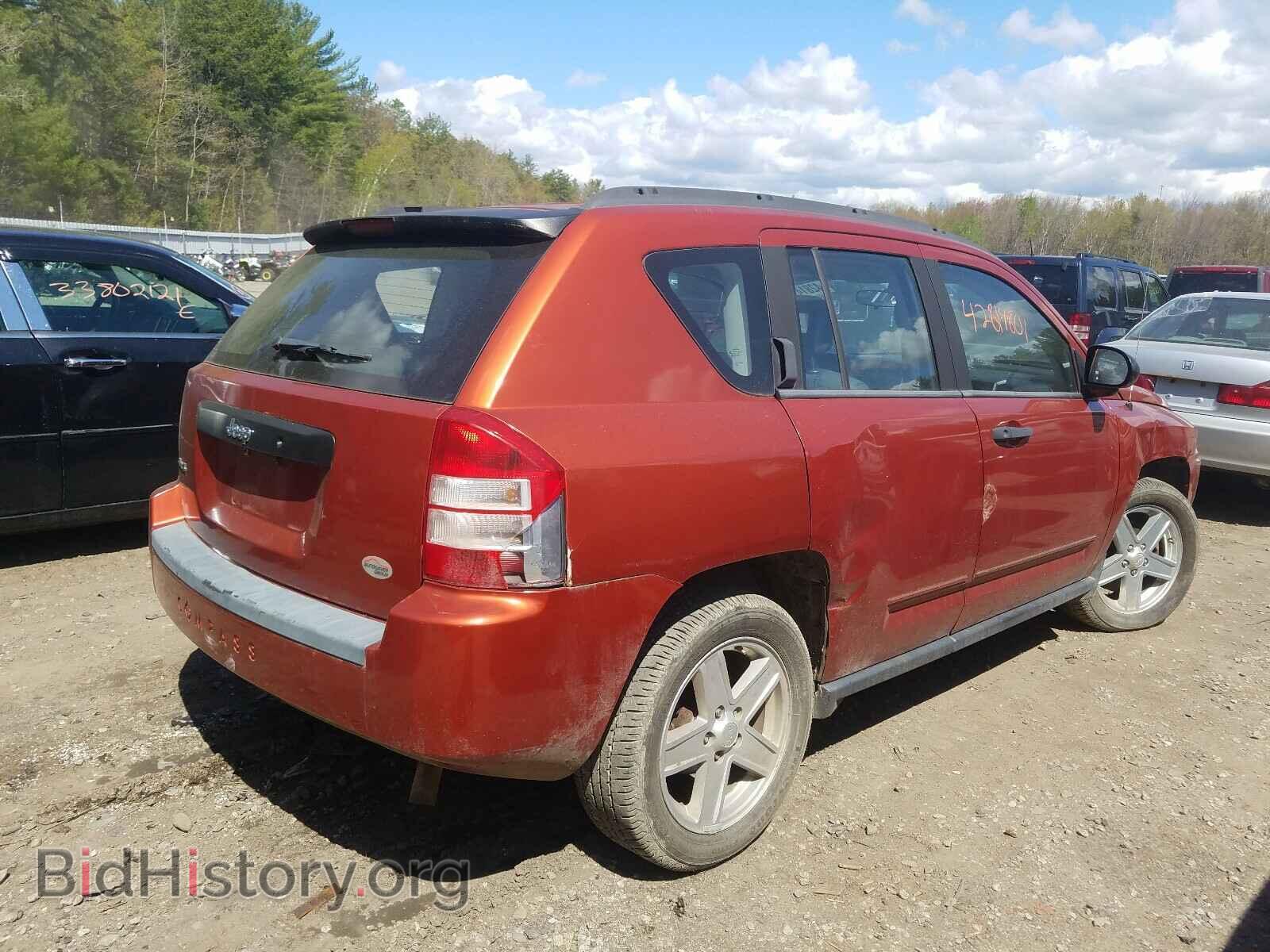 2008 JEEP COMPASS - VIN: 1J8FF47WX8D604808 - Photo 4