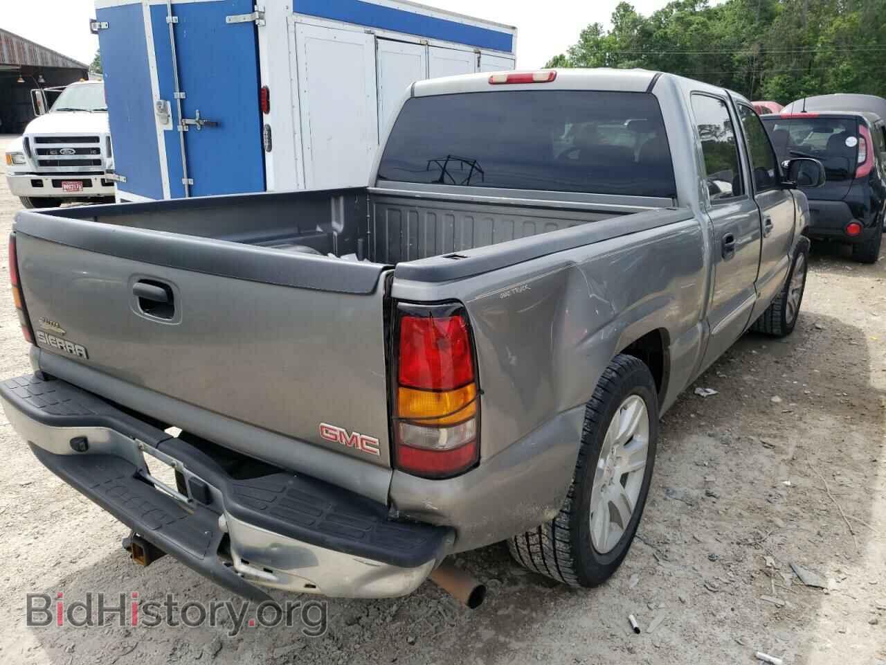 2006 GMC SIERRA - VIN: 2GTEC13T561238092 - Фото 4