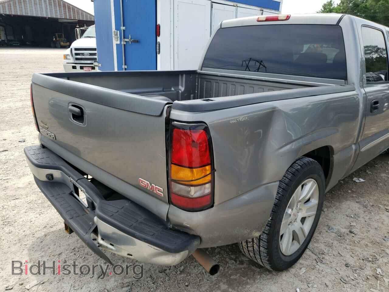 2006 GMC SIERRA - VIN: 2GTEC13T561238092 - Фото 9