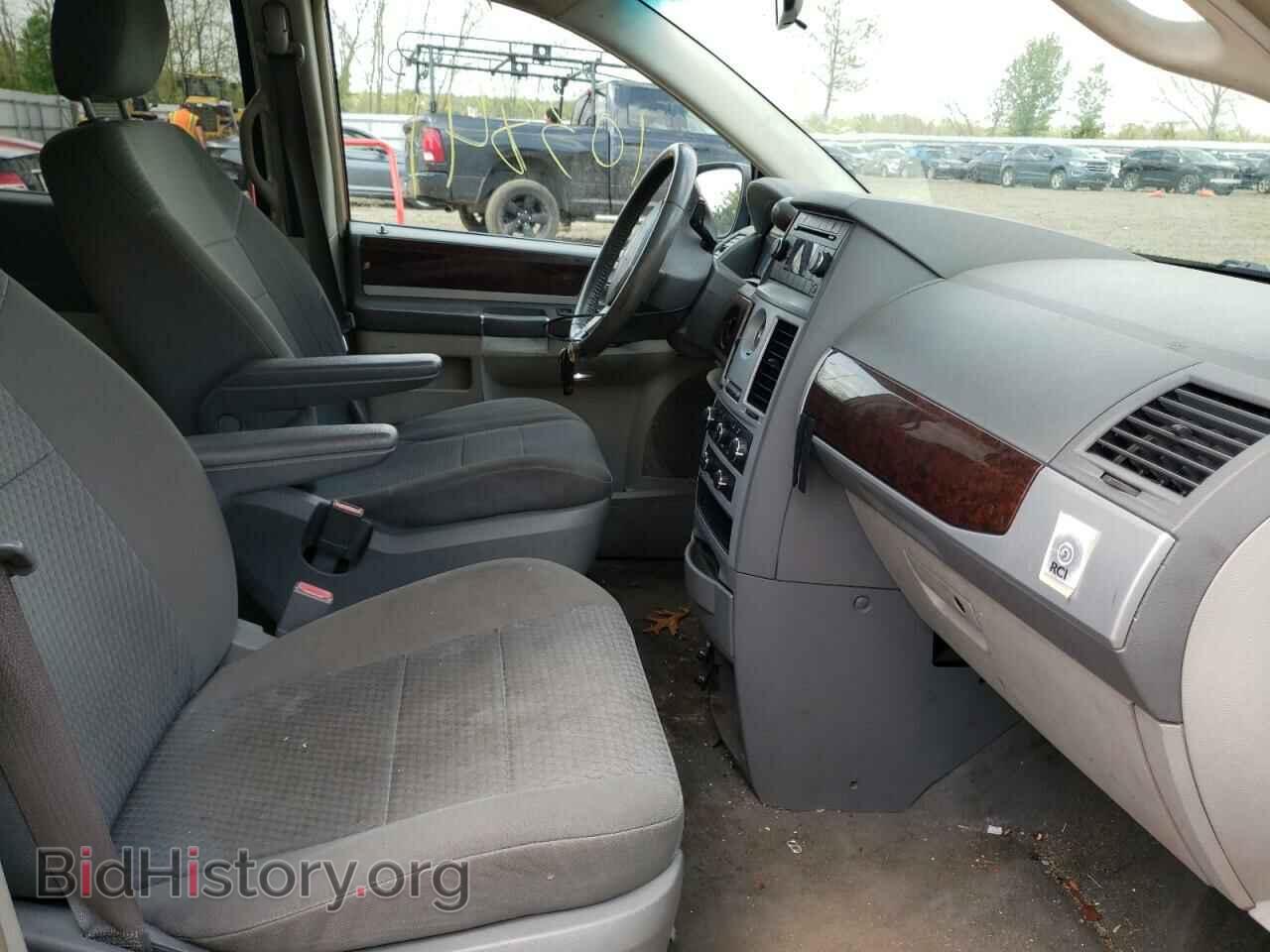 2010 CHRYSLER MINIVAN - VIN: 2A4RR5D15AR183779 - Фото 5