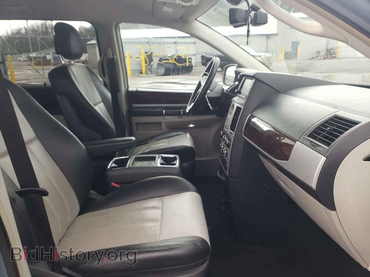 2010 CHRYSLER MINIVAN - VIN: 2A4RR8D16AR414948 - Фото 5