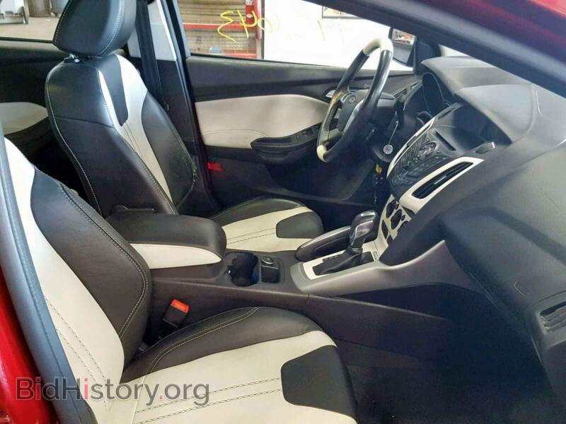 2013 Ford FOCUS SE (VIN 1FADP3F25DL309240) — фото 5 из 10