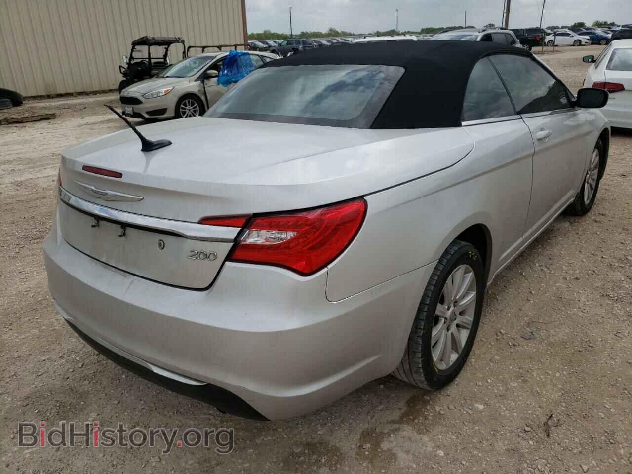 2012 CHRYSLER 200 - VIN: 1C3BCBEB6CN123562 - Фото 4