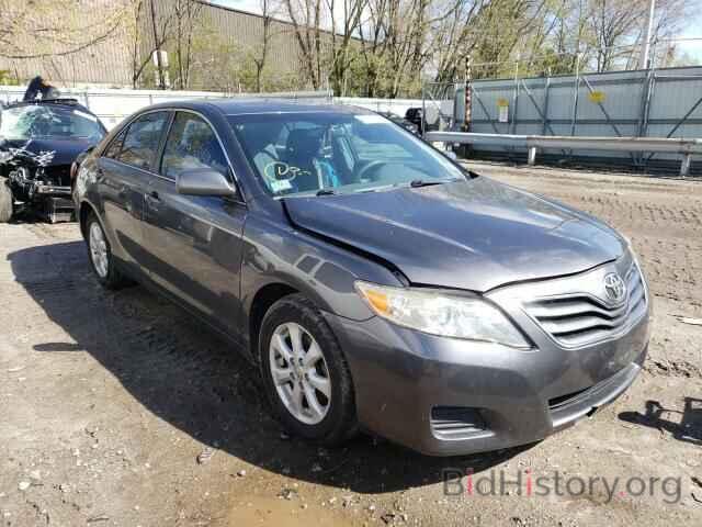 Photo 4T4BF3EK8BR097481 - TOYOTA CAMRY 2011