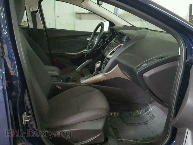 2012 Ford FOCUS (VIN 1FAHP3H24CL155620) — фото 5 из 10