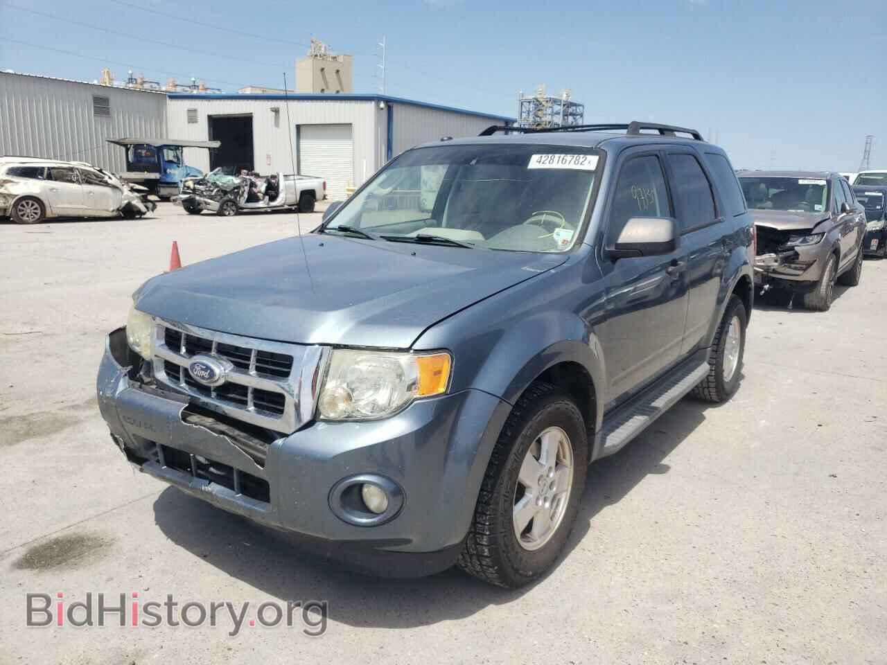 2011 FORD ESCAPE - VIN: 1FMCU0D78BKA47515 - Фото 2