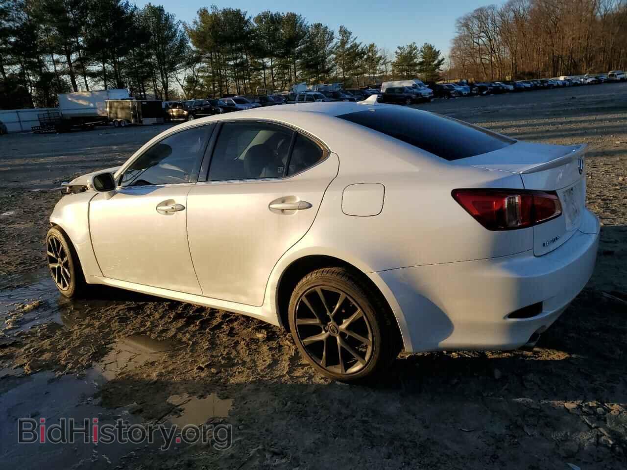 2013 LEXUS IS - VIN: JTHCF5C28D5062761 - Photo 2