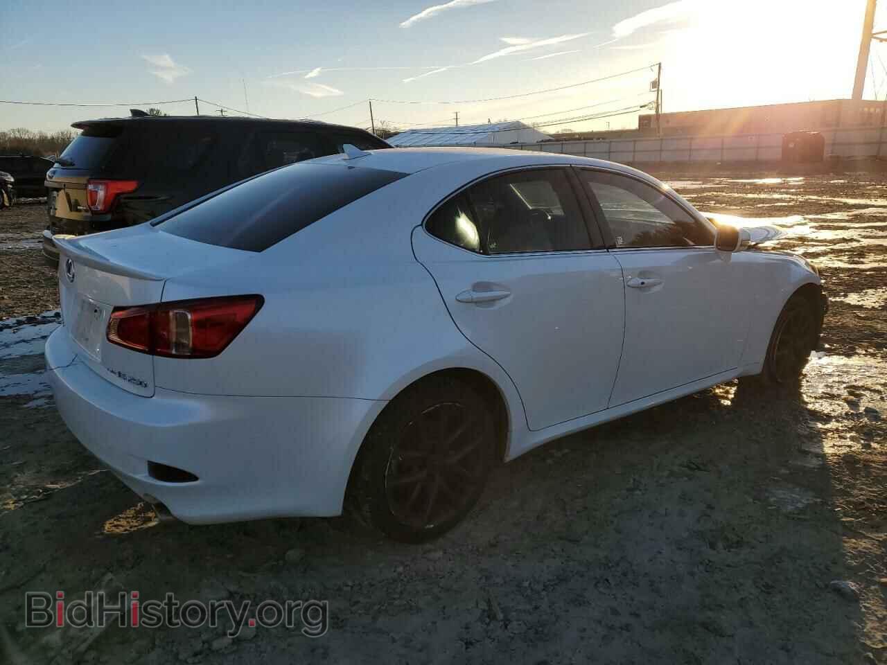 2013 LEXUS IS - VIN: JTHCF5C28D5062761 - Photo 3