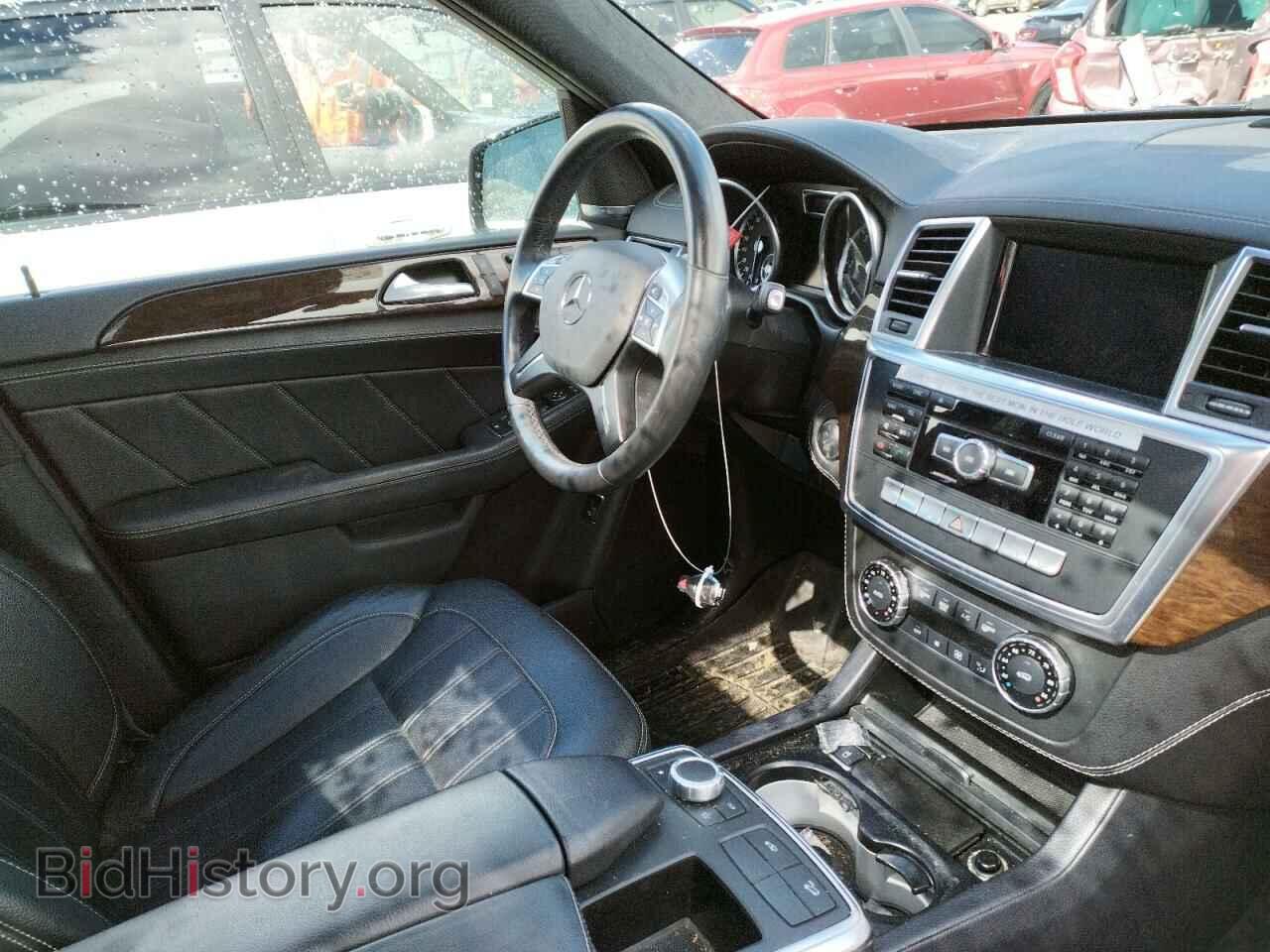 2015 MERCEDES-BENZ GL-CLASS - VIN: 4JGDF2EEXFA490140 - Фото 9