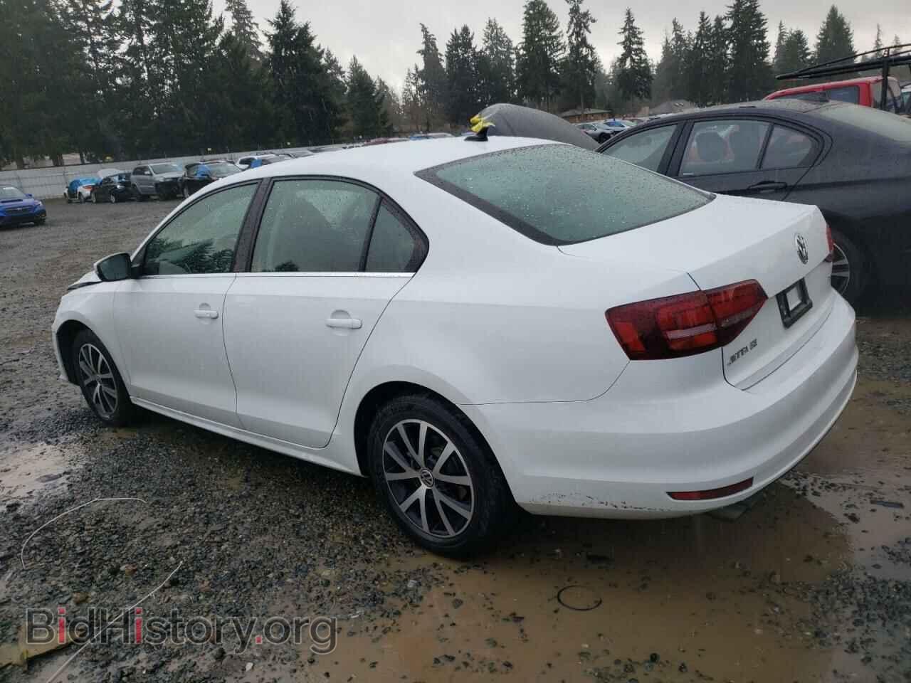 2017 VOLKSWAGEN JETTA - VIN: 3VWDB7AJ9HM363544 - Фото 2