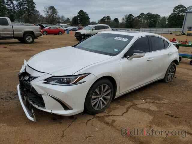 Photo 58ACZ1B19LU064652 - LEXUS ES350 2020