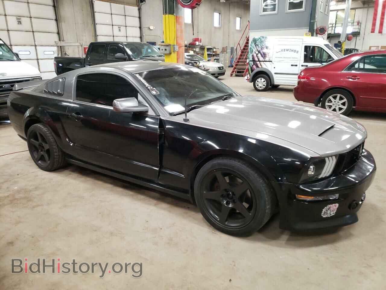 2006 FORD MUSTANG - VIN: 1ZVFT82H565103751 - Фото 4