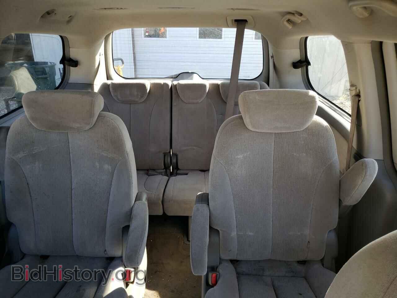 2007 KIA All Models - VIN: KNDMB233X76111613 - Фото 10