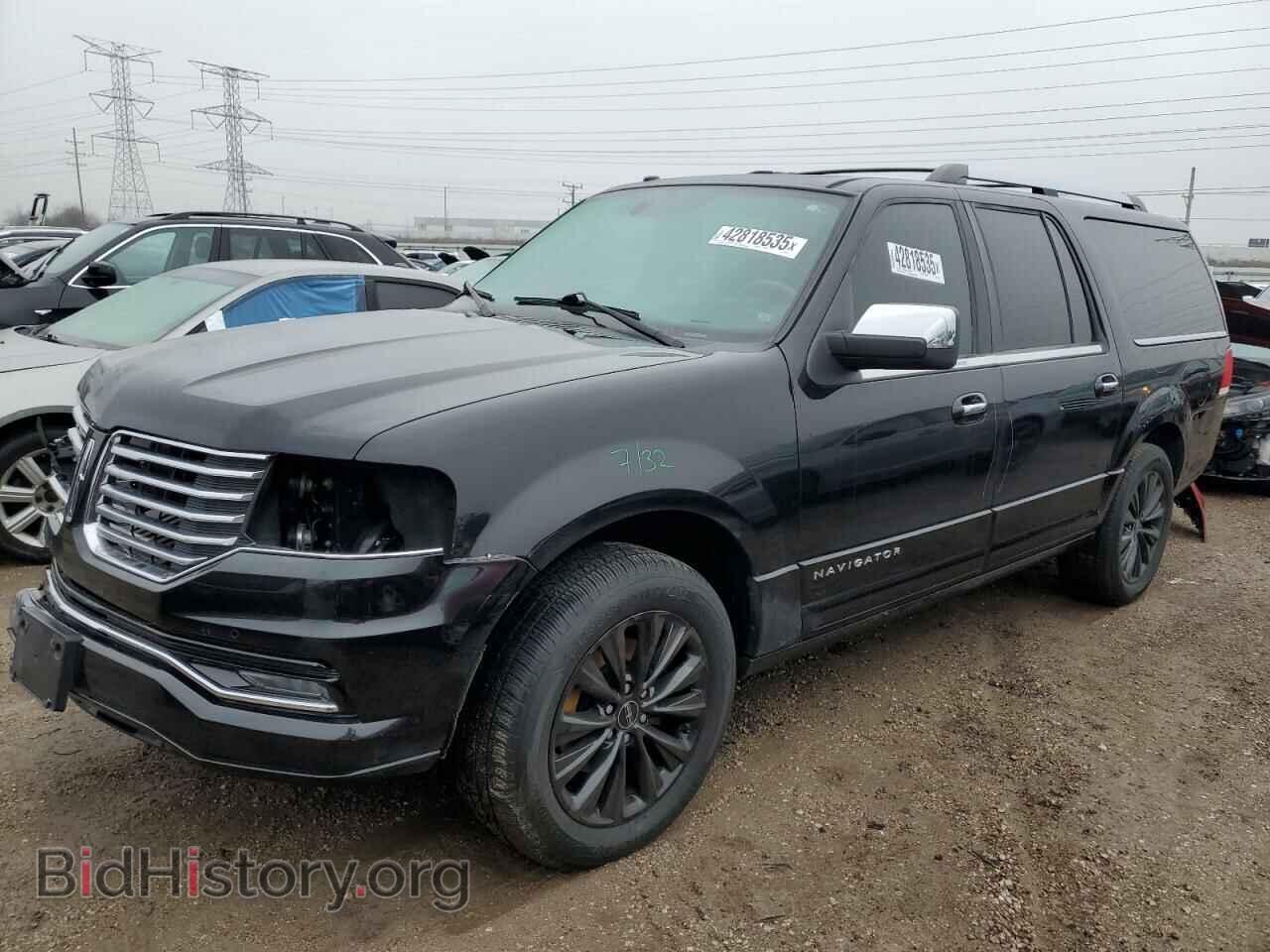 Photo 5LMJJ3JT7FEJ00547 - LINCOLN NAVIGATOR 2015