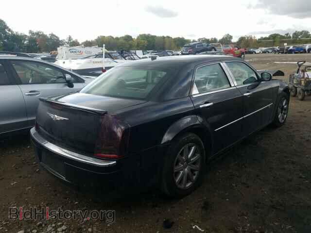 2008 CHRYSLER 300 - VIN: 2C3KA63HX8H107577 - Фото 4
