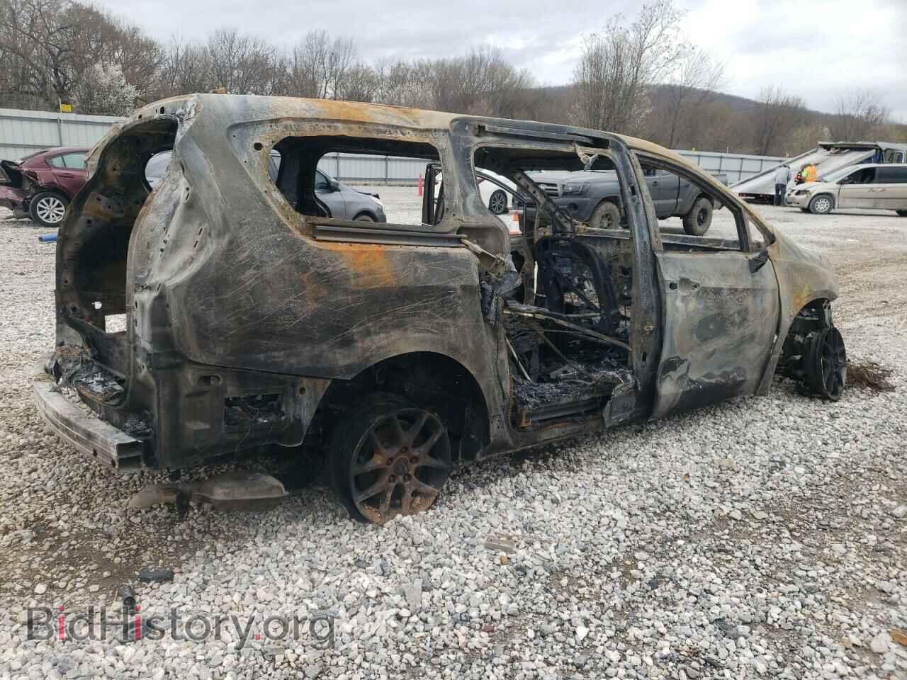 2017 CHRYSLER PACIFICA - VIN: 2C4RC1CG5HR638100 - Photo 3