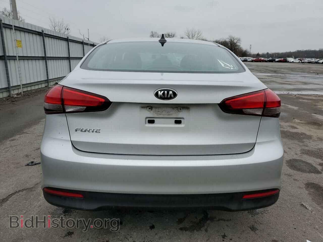 2017 KIA FORTE - VIN: 3KPFK4A7XHE135710 - Фото 6
