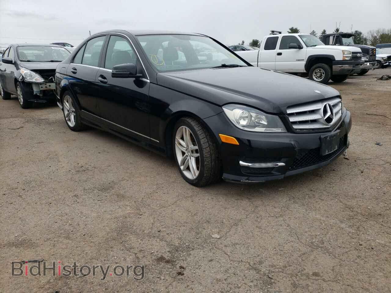 Фотография WDDGF8BB1CR228587 - MERCEDES-BENZ C-CLASS 2012