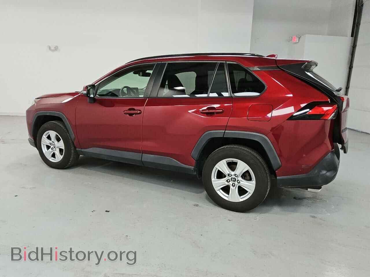 2019 TOYOTA RAV4 - VIN: JTMP1RFV2KD023763 - Фото 2