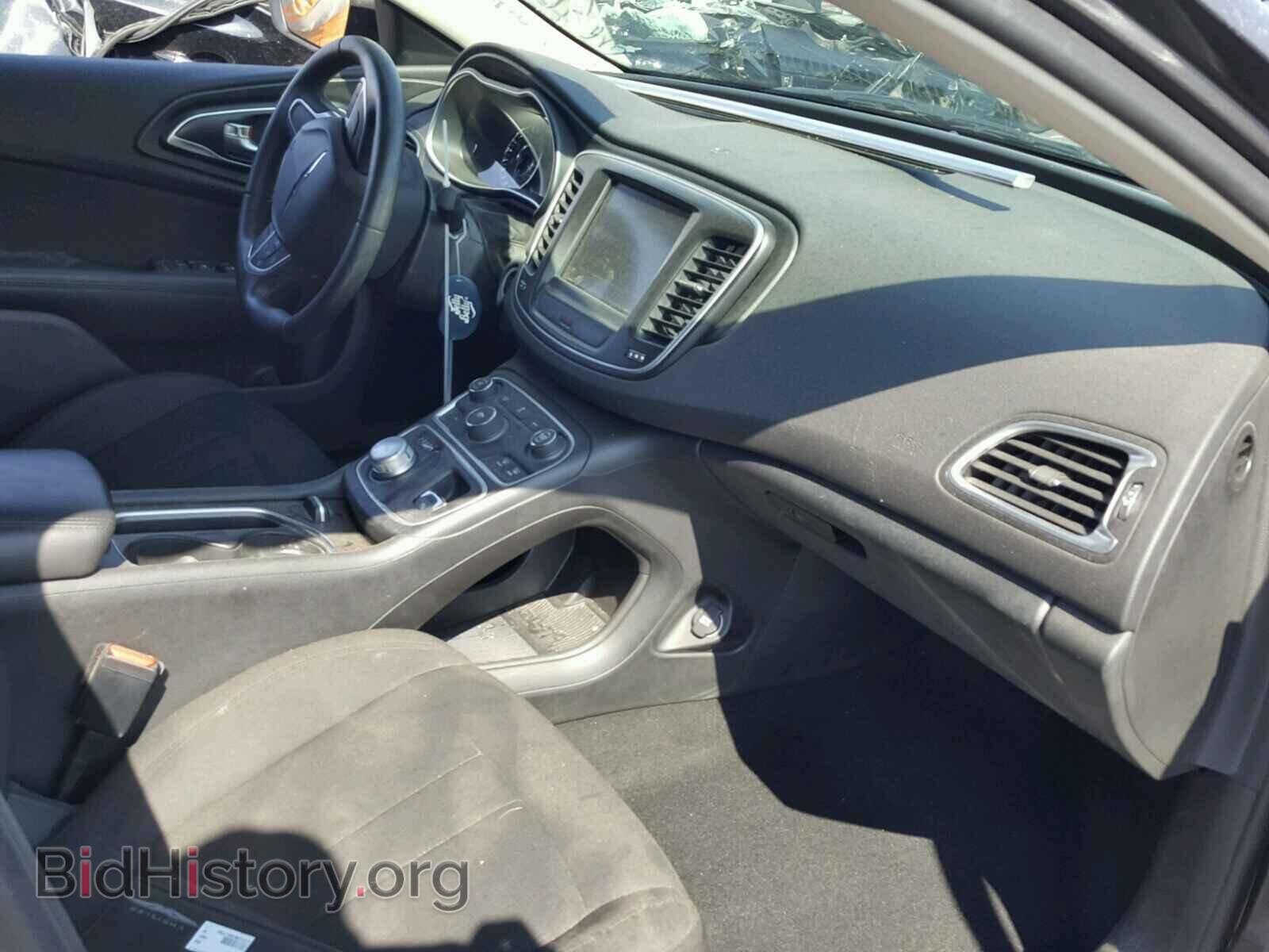 2016 CHRYSLER 200 - VIN: 1C3CCCAB7GN117792 - Photo 5