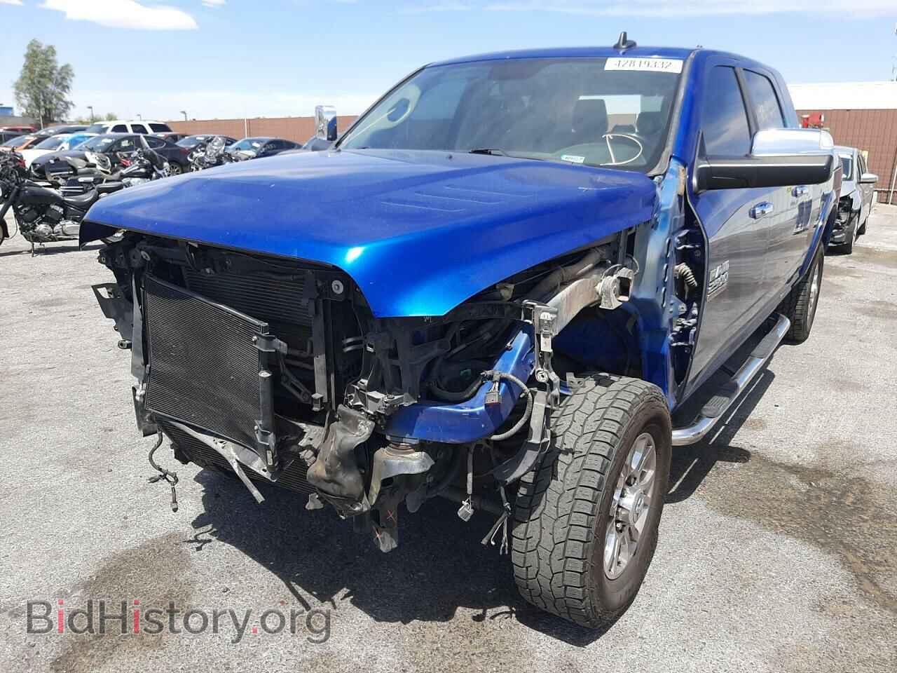 2017 RAM 2500 - VIN: 3C6UR5NL3HG587154 - Фото 2