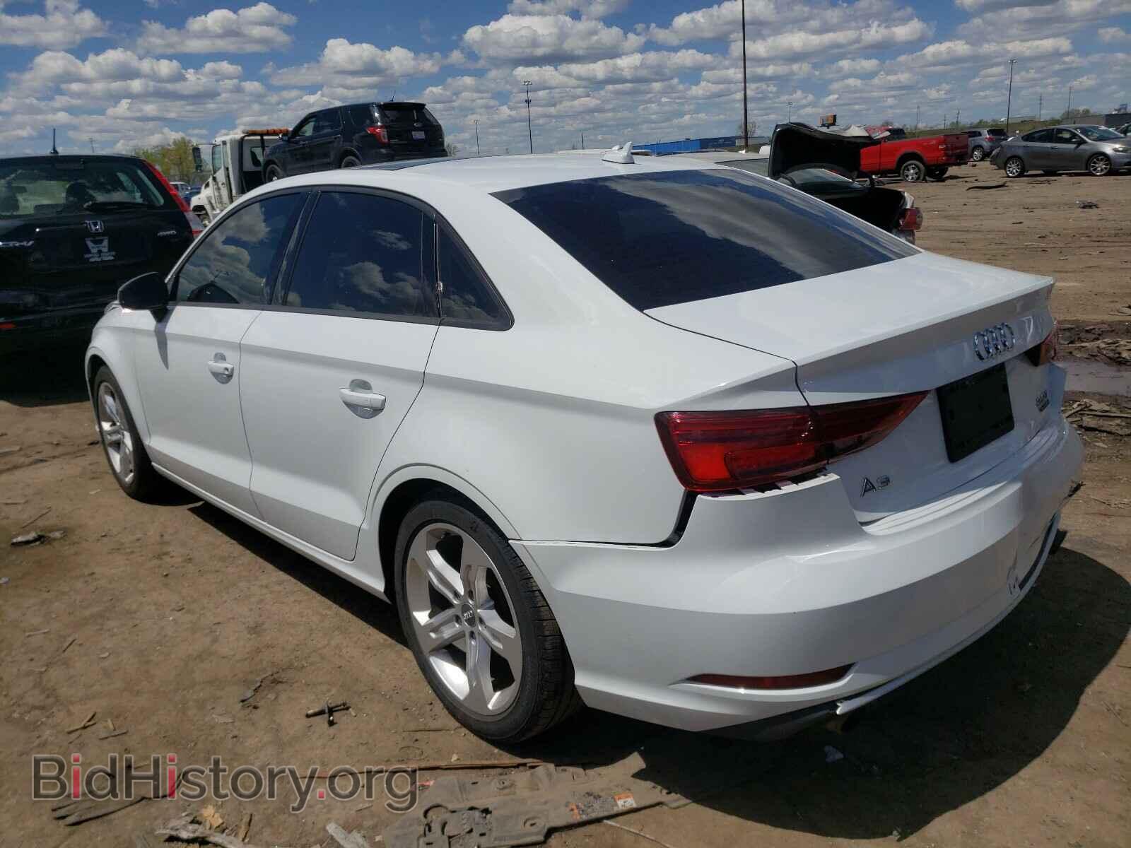 2017 AUDI A3 - VIN: WAUB8GFFXH1031989 - Фото 3