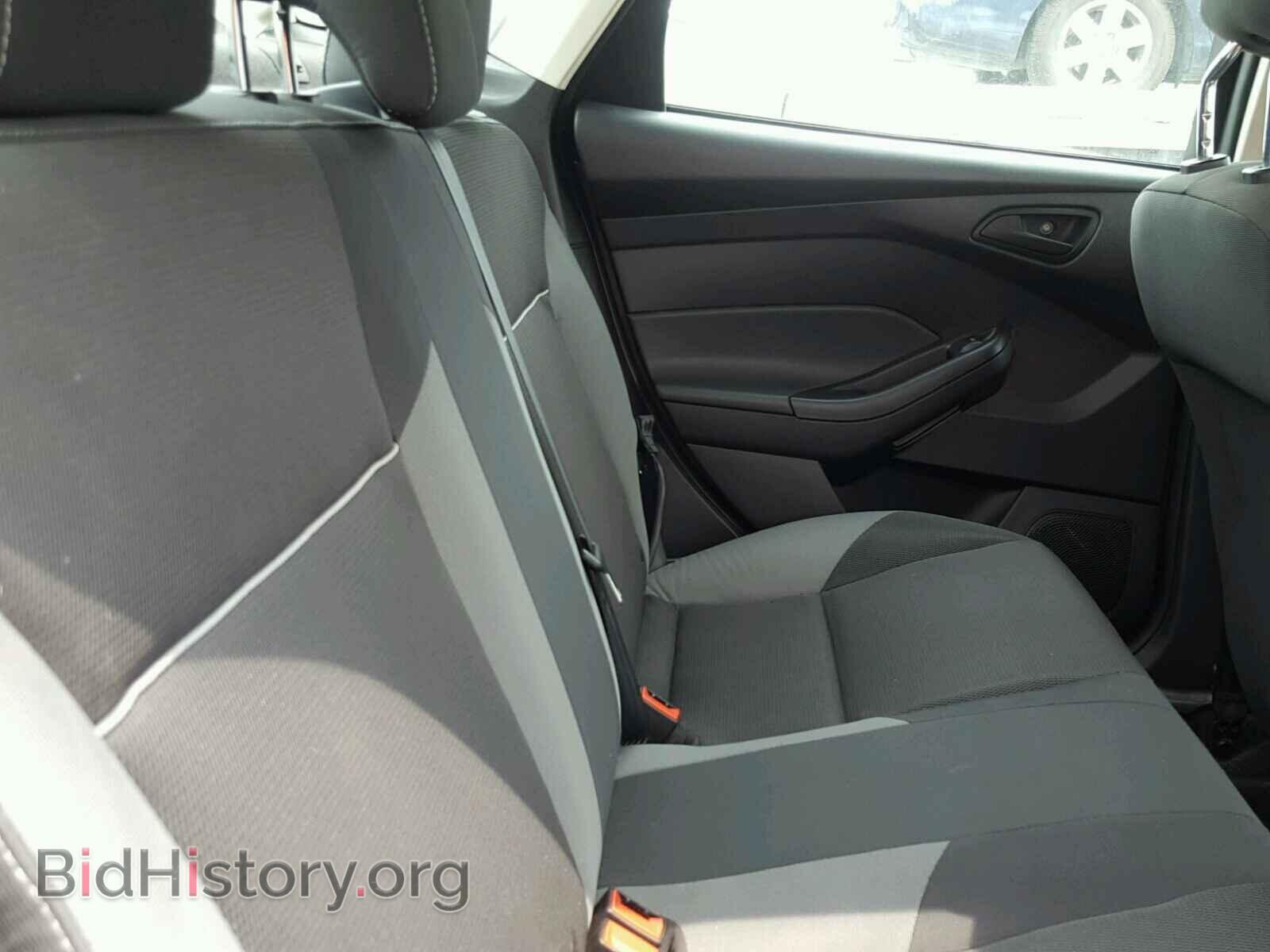 2012 Ford FOCUS (VIN 1FAHP3F24CL304269) — фото 6 из 10
