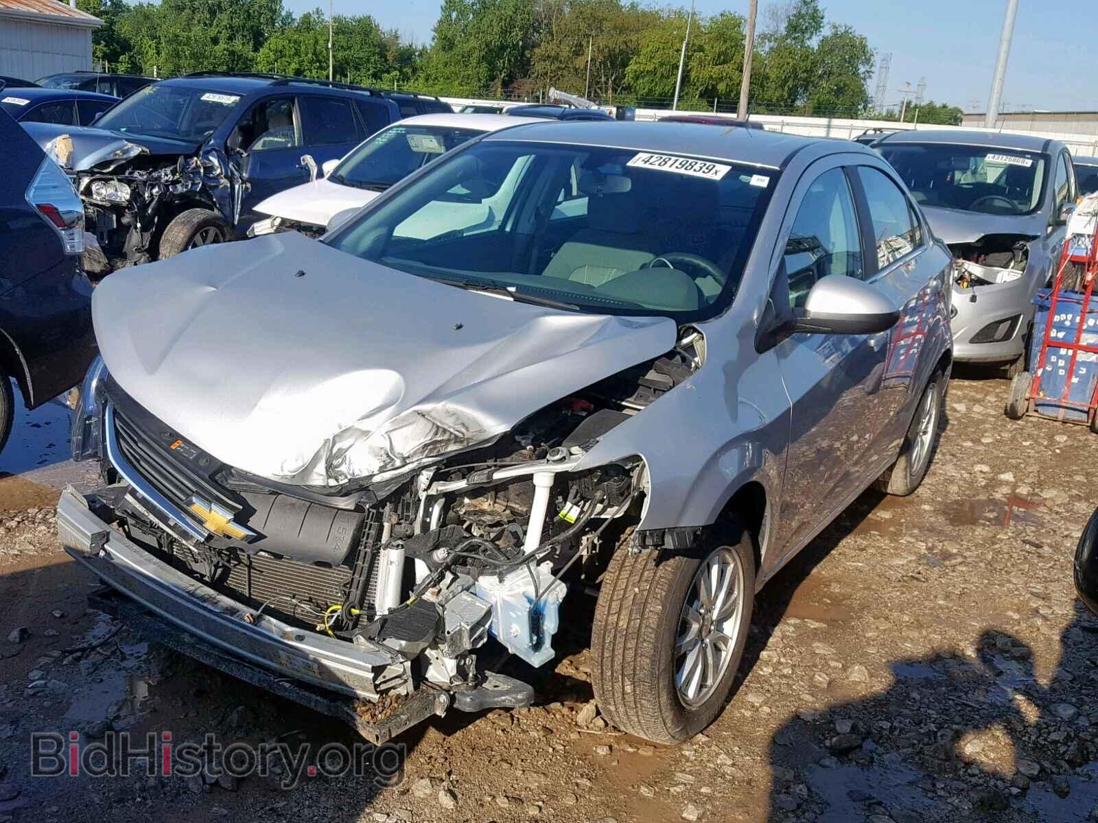 2017 CHEVROLET SONIC - VIN: 1G1JD5SH8H4128900 - Фото 2