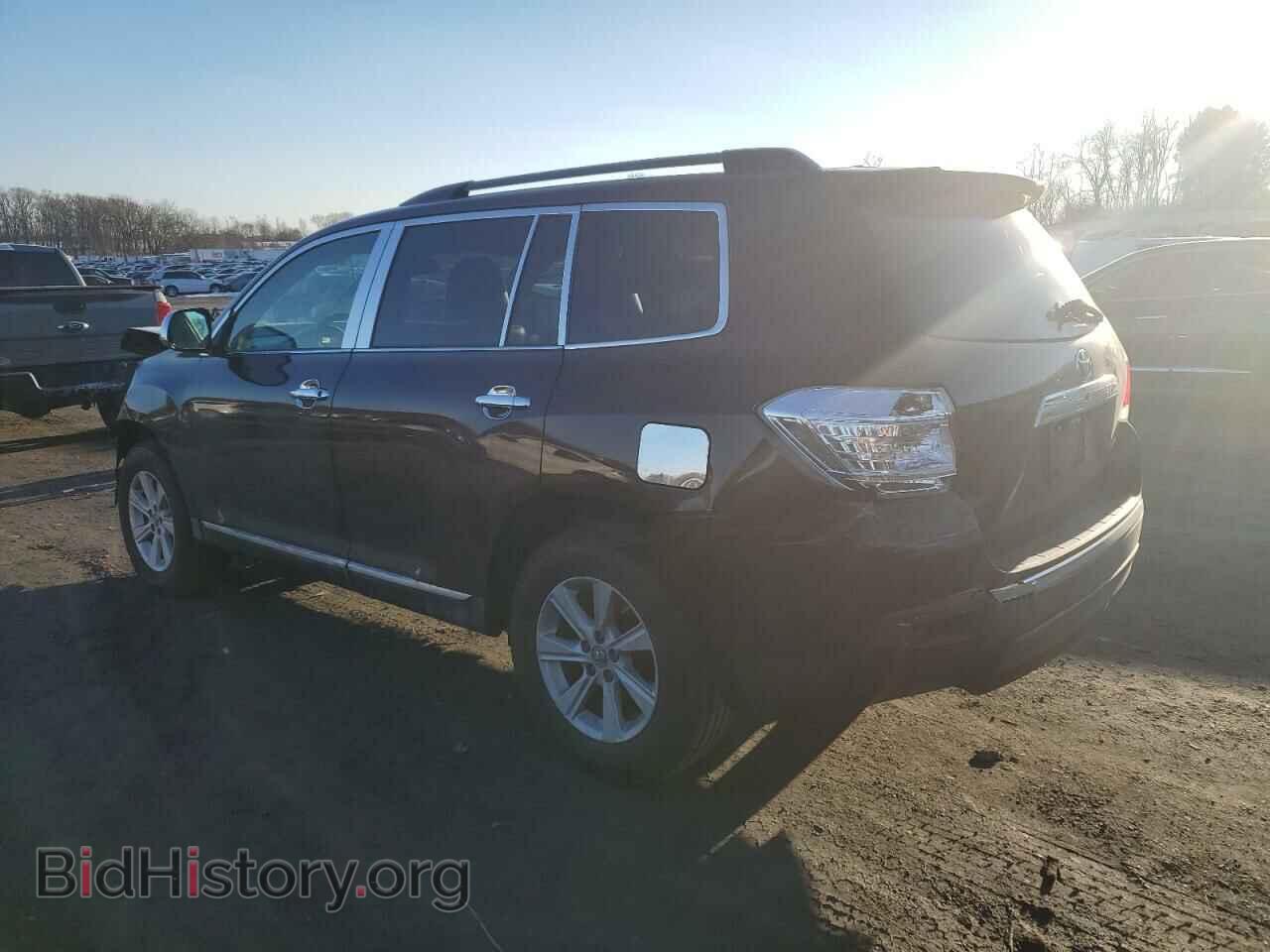 2012 TOYOTA HIGHLANDER - VIN: 5TDBK3EH7CS099470 - Фото 2