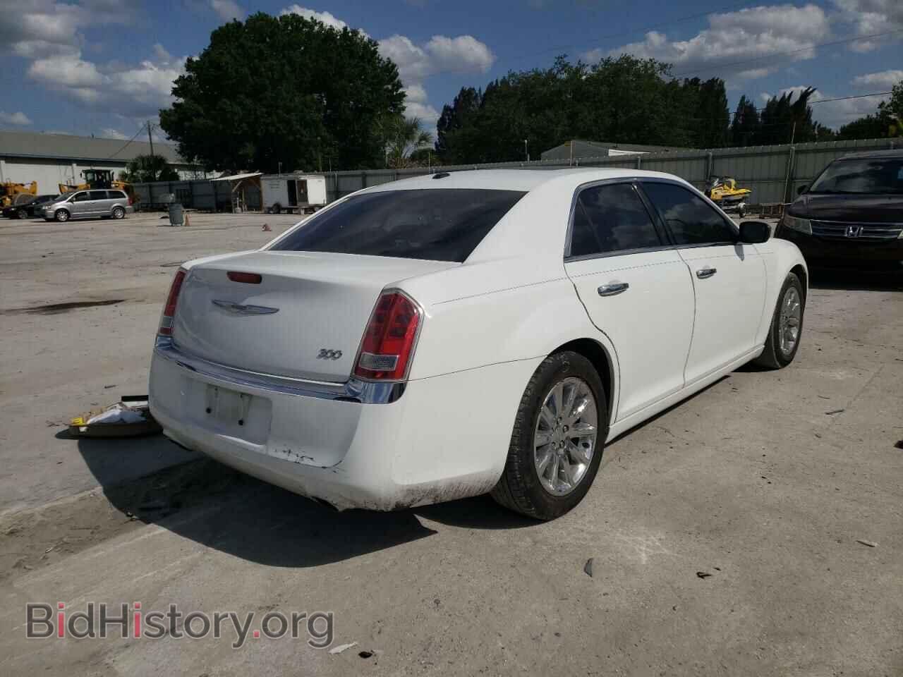 2012 CHRYSLER 300 - VIN: 2C3CCACG0CH285001 - Фото 4