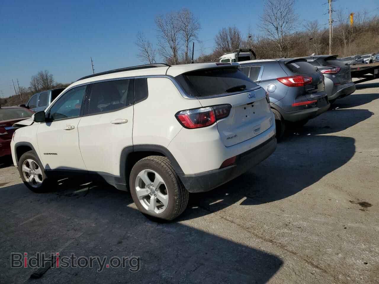 2018 JEEP COMPASS - VIN: 3C4NJDBB5JT401315 - Фото 2