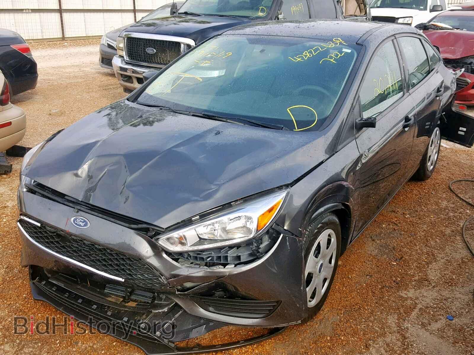 2017 FORD FOCUS - VIN: 1FADP3E24HL202087 - Photo 2