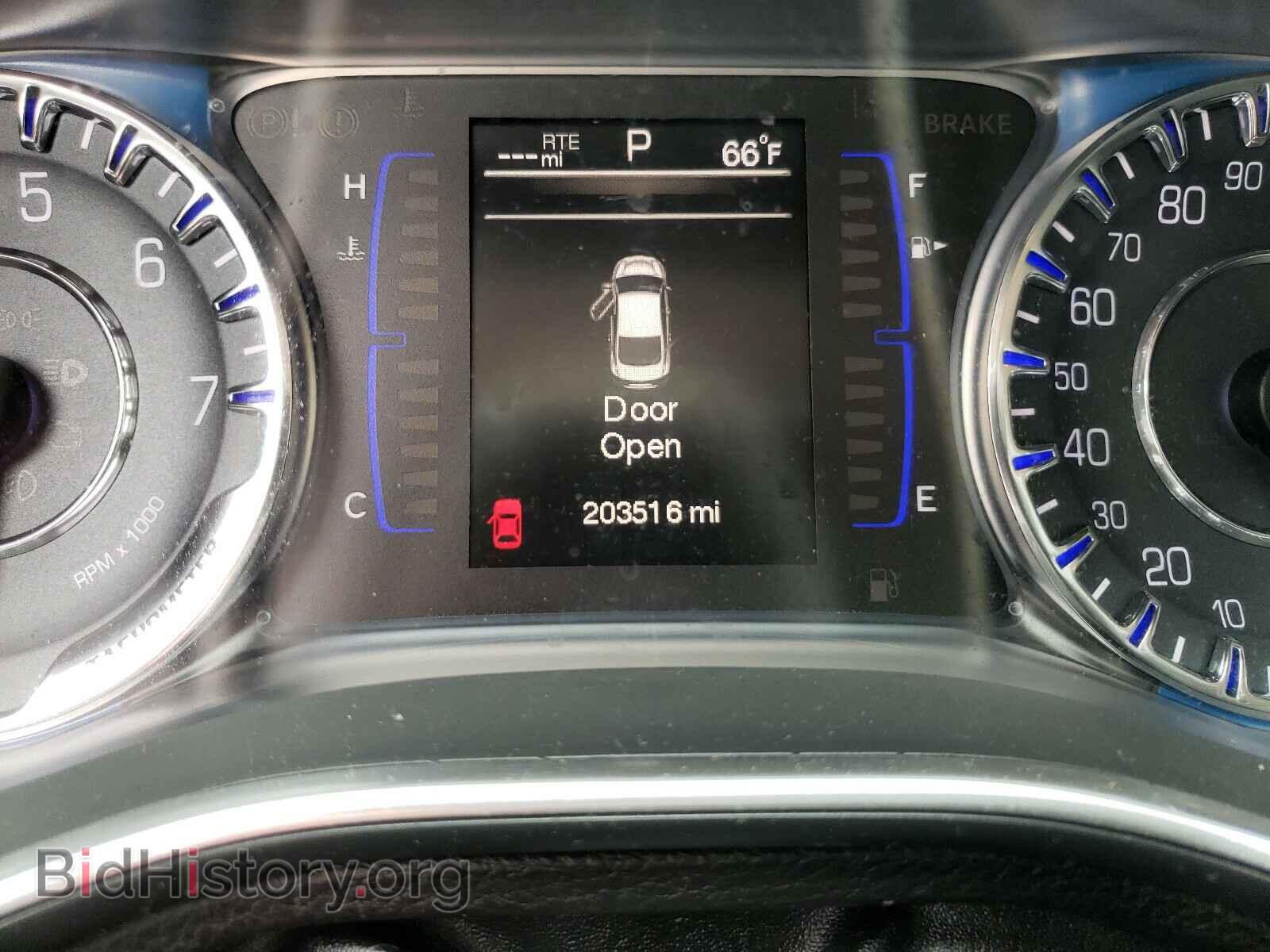 2015 CHRYSLER 200 - VIN: 1C3CCCAB4FN604348 - Фото 8