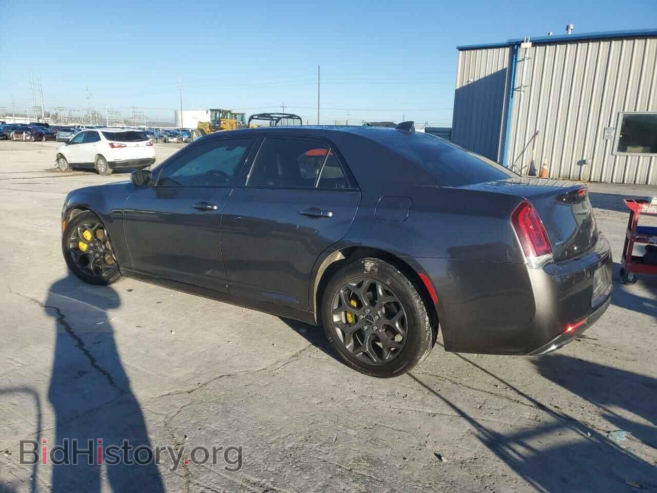 2017 CHRYSLER 300 - VIN: 2C3CCAGG8HH604002 - Фото 2