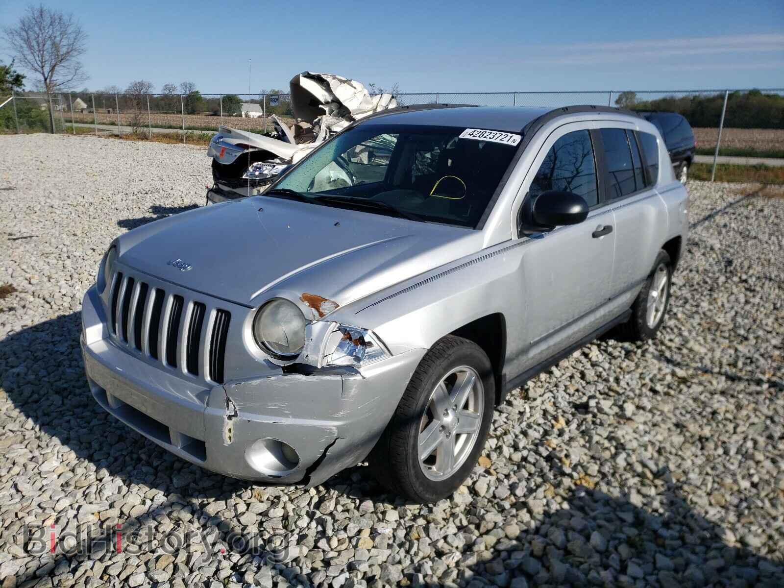 2009 JEEP COMPASS - VIN: 1J4FT47A49D124599 - Фото 2
