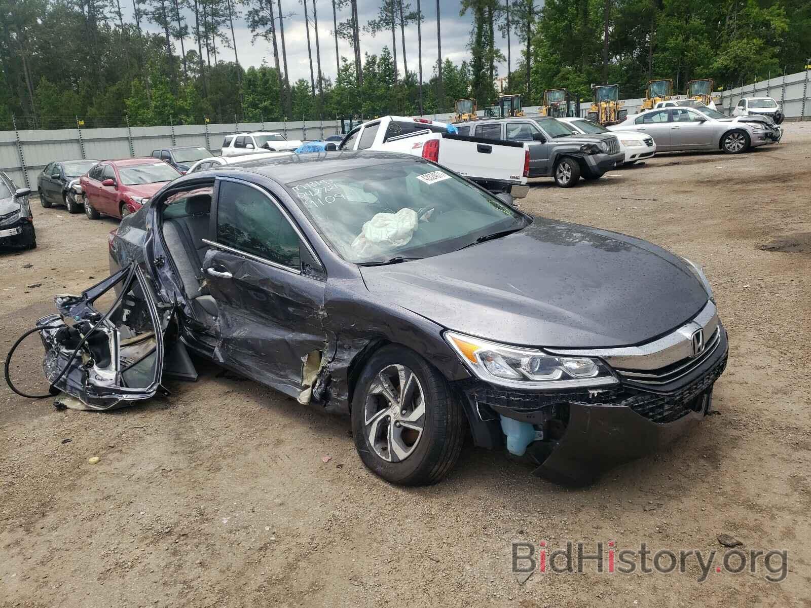 Photo 1HGCR2F39HA149109 - HONDA ACCORD 2017