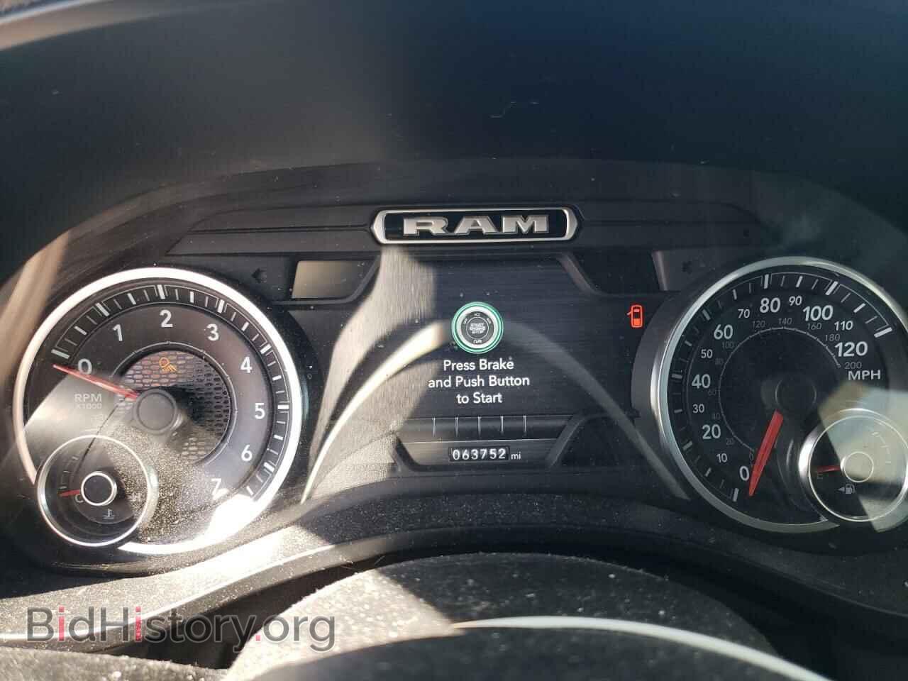 2019 RAM 1500 - VIN: 1C6SRFJT0KN574928 - Фото 9