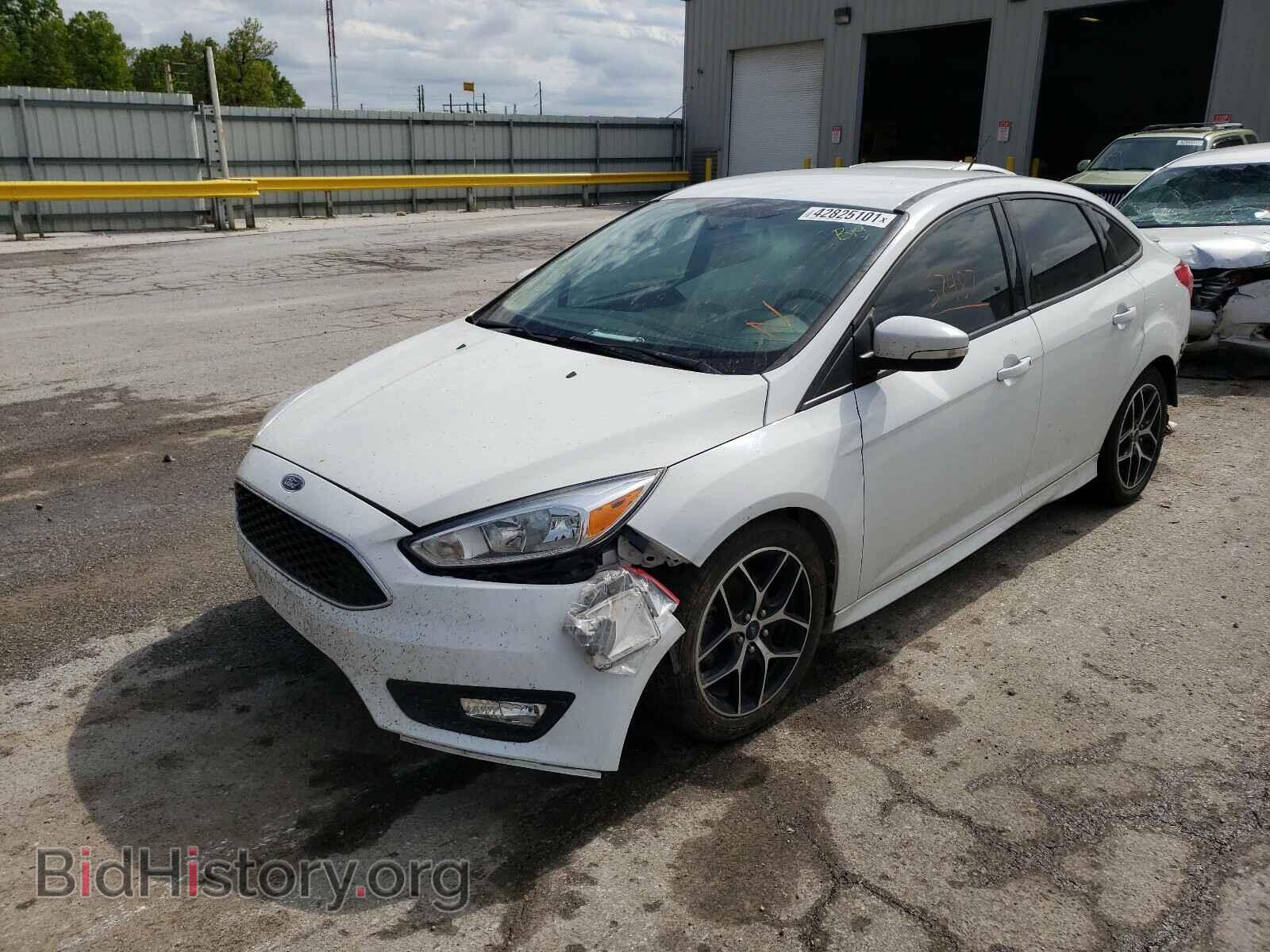 2016 FORD FOCUS - VIN: 1FADP3F23GL234039 - Photo 2