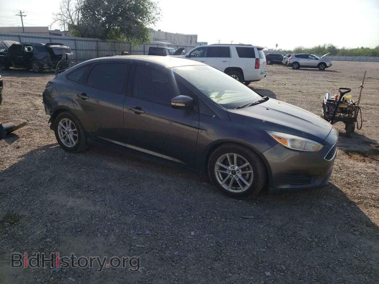2017 FORD FOCUS - VIN: 1FADP3F2XHL295681 - Фото 4