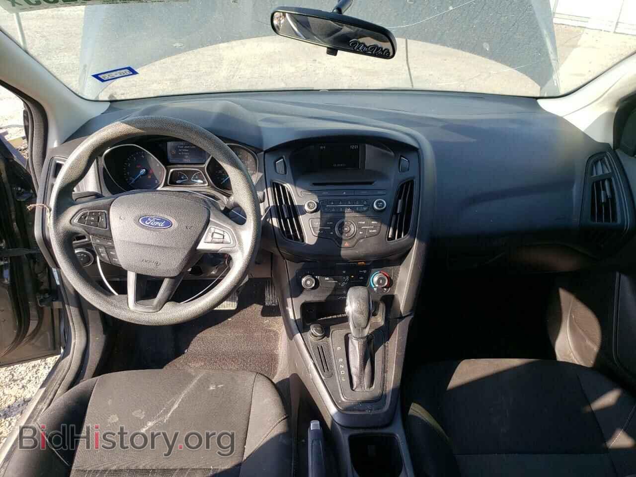 2017 FORD FOCUS - VIN: 1FADP3F2XHL295681 - Фото 8